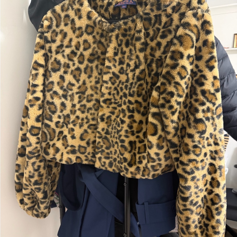 Joseph Leopard Print Faux Fur Jacket - Tan & Black